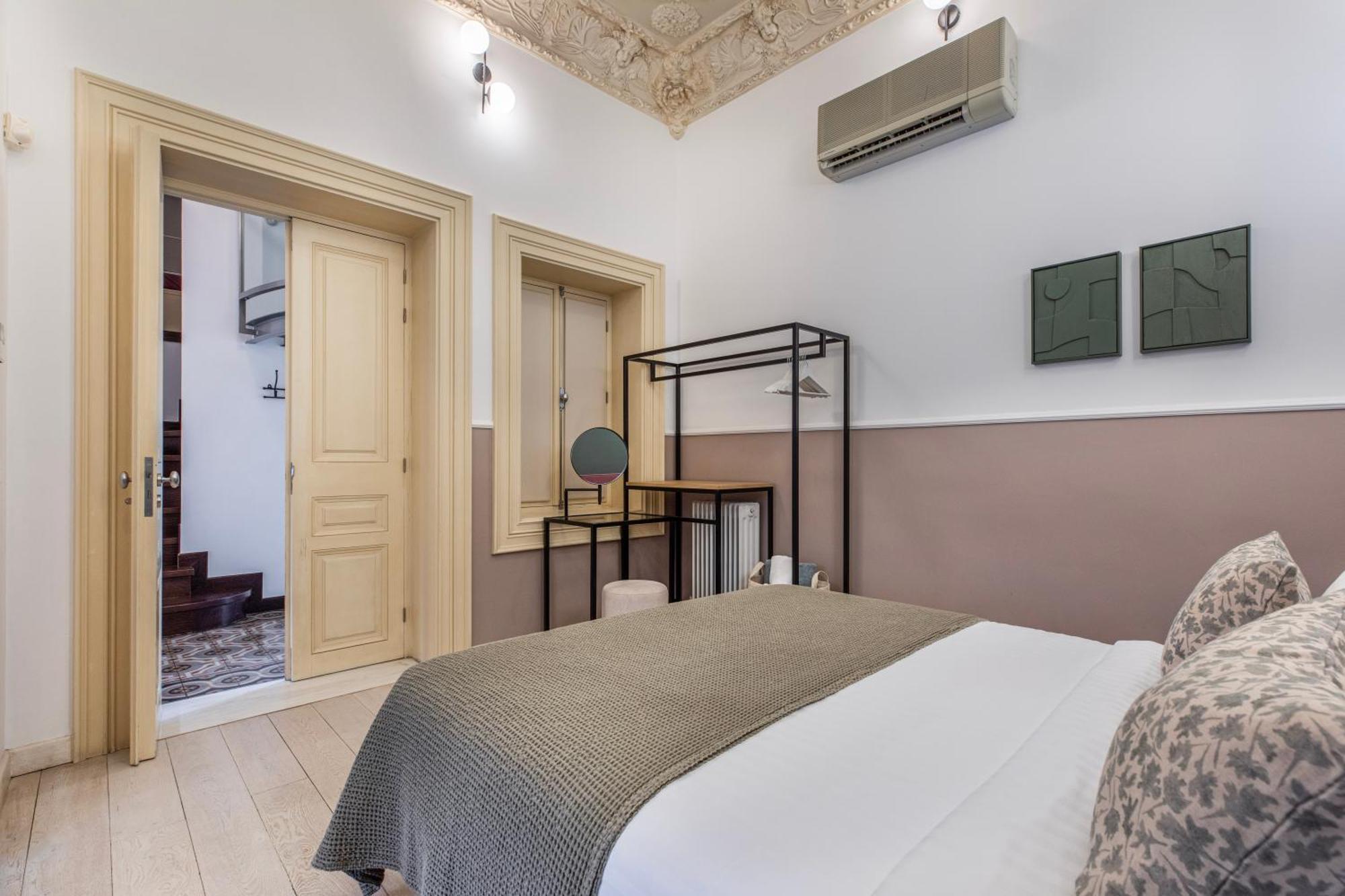 Genesis Grande Acropolis Hill Villa Афіни Екстер'єр фото